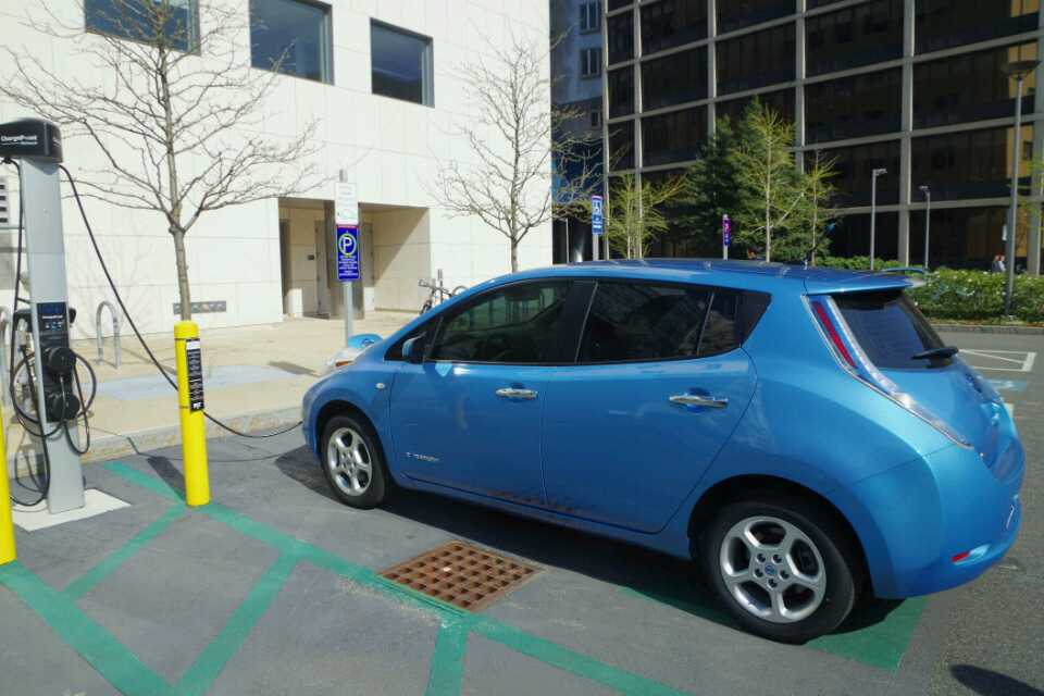 A 2012We utilized MUXSAN’s CAN-bridge by Emile Nijssen: I’ve been following his work for many years, and he did a superb job. Thanks to him for making his code open-source. Nissan Leaf charging at the MIT campus